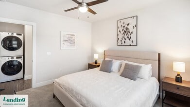 15950 Chase Hill Blvd, Unit 7105 in San Antonio, TX - Foto de edificio - Building Photo