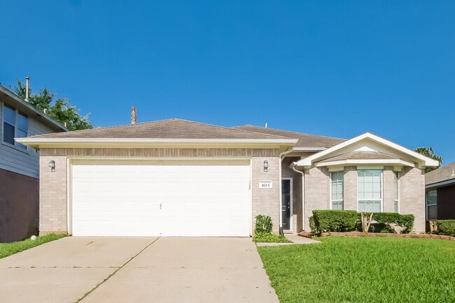 property at 1615 Trail Oaks Ct