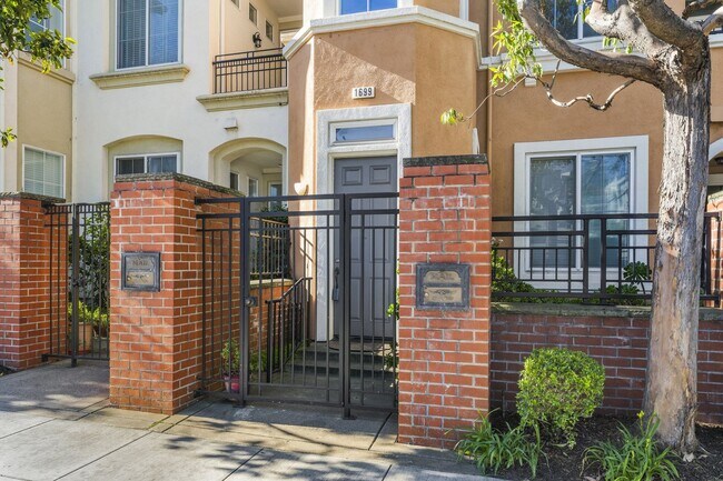 1699 19th Ave in San Francisco, CA - Building Photo - Building Photo