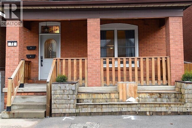72 Glendale Ave N in Hamilton, ON - Building Photo - Building Photo