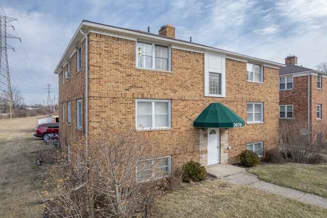 2670 Kenwood Blvd in Toledo, OH - Building Photo - Building Photo