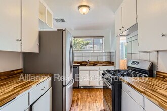 2110 S Sherman St in Denver, CO - Building Photo - Building Photo