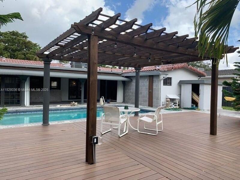 4718 Roosevelt St in Hollywood, FL - Building Photo