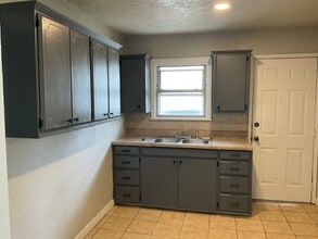 206 W Lilac Ln in Midwest City, OK - Building Photo - Building Photo