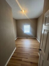 1605 W Ayres Ave in Peoria, IL - Foto de edificio - Building Photo