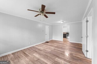 147 Burnside St in Jonesboro, GA - Building Photo - Building Photo