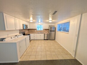 800 E Center St in Provo, UT - Building Photo - Building Photo