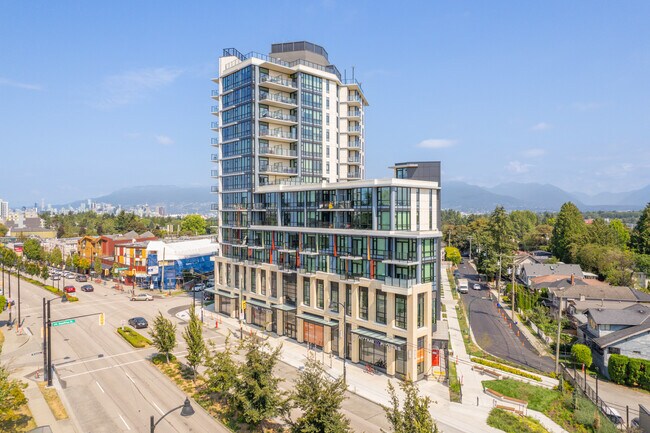 1519 Kingsway in Vancouver, BC - Building Photo - Building Photo
