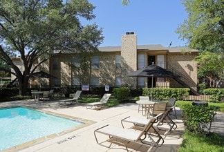 The Oakley in Arlington, TX - Foto de edificio - Building Photo