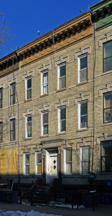 489 Chauncey St in Brooklyn, NY - Building Photo