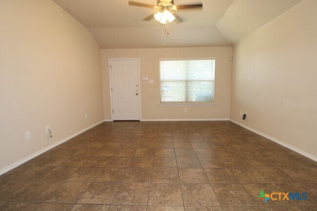 911 Brookview Dr in Copperas Cove, TX - Building Photo - Building Photo