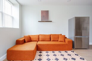 1816 S 9th St in Philadelphia, PA - Building Photo