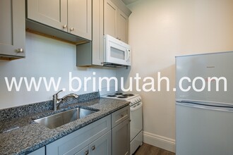 243 S 300 E in Salt Lake City, UT - Building Photo - Building Photo