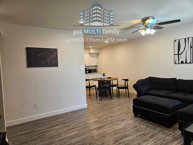 515 W Pebble Beach Dr in Tempe, AZ - Building Photo - Building Photo