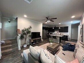 710 Vassar Ct in College Station, TX - Building Photo - Building Photo