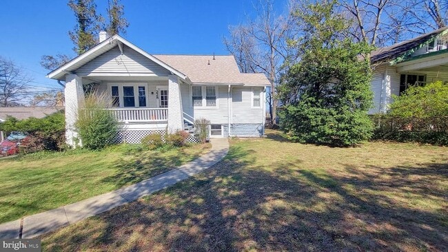 property at 228 Manor Cir