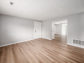 7966 Harmill Dr in Dublin, OH - Building Photo - Building Photo