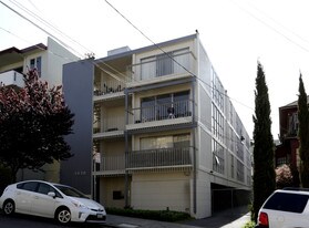 3830 Harrison St in Oakland, CA - Building Photo