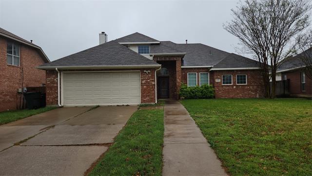 4021 Christopher Way in Plano, TX - Building Photo