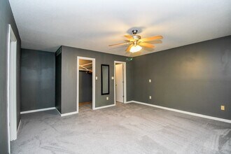 117 Hollyridge Ln in Columbia, MO - Building Photo - Building Photo