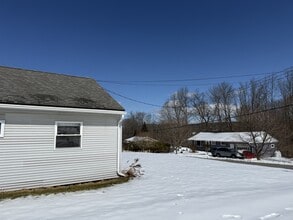 43 Pleasant View St in Montpelier, VT - Building Photo - Building Photo