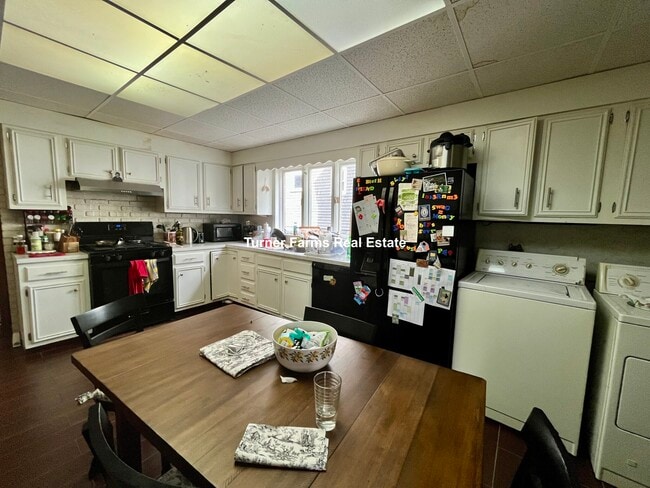 14 Dow St, Unit 1
