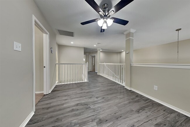 property at 5322 Willow Knoll Ct