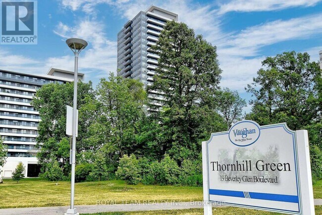 7-1107 N Park Rd in Vaughan, ON - Building Photo - Building Photo