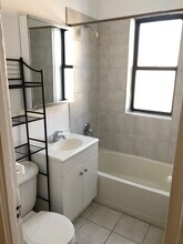 6439 N Hamilton Ave in Chicago, IL - Building Photo - Building Photo