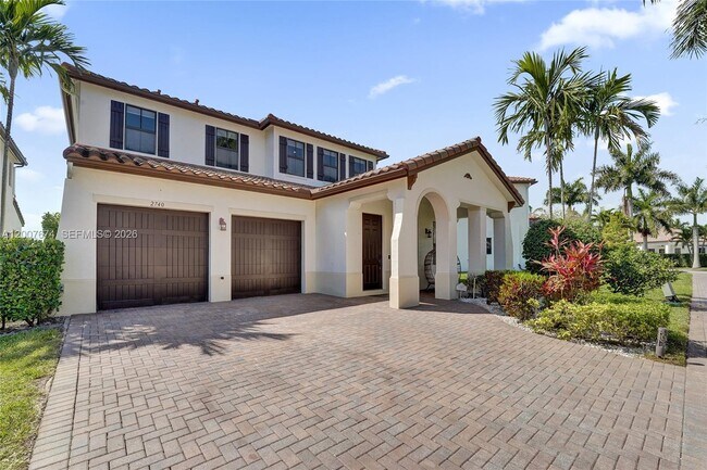 2740 NW 83rd Terrace in Pembroke Pines, FL - Building Photo - Building Photo