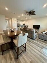 5676 Sandy Walk St in Gulf Breeze, FL - Building Photo - Building Photo