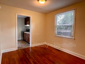 1003 39th Ave N in Nashville, TN - Building Photo - Building Photo