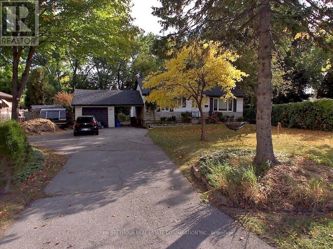 property at 161 Henderson Ave