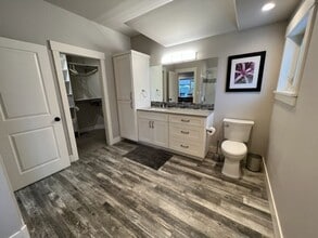 1470 NW John Fremont St in Bend, OR - Building Photo - Building Photo