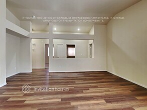 8525 Gracious Pine Ave in Las Vegas, NV - Building Photo - Building Photo