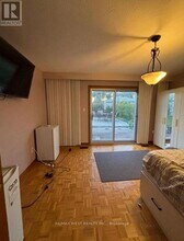 8 Marcel Rd in Toronto, ON - Building Photo - Building Photo