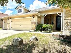512 Brown Juniper Way in Round Rock, TX - Building Photo - Building Photo