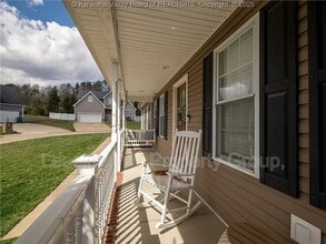 164 Prado Dr in Hurricane, WV - Building Photo - Building Photo