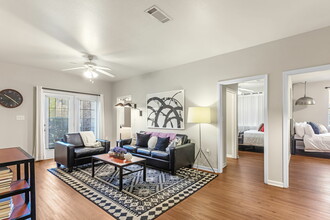 The Chelsea in Hattiesburg, MS - Foto de edificio - Building Photo