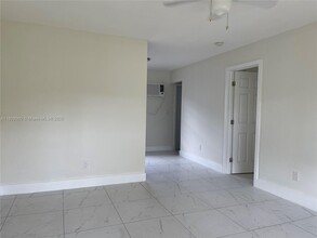 1013 NE 3rd Ave in Fort Lauderdale, FL - Building Photo - Building Photo