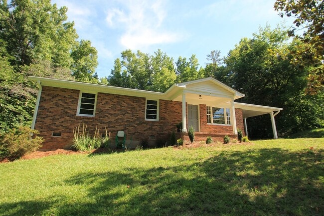 property at 1535 Glasscock Rd
