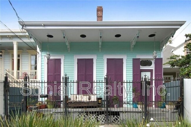 property at 1008 Josephine St