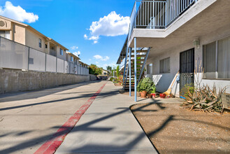 3628 S Cordoba Ave in Spring Valley, CA - Building Photo - Building Photo