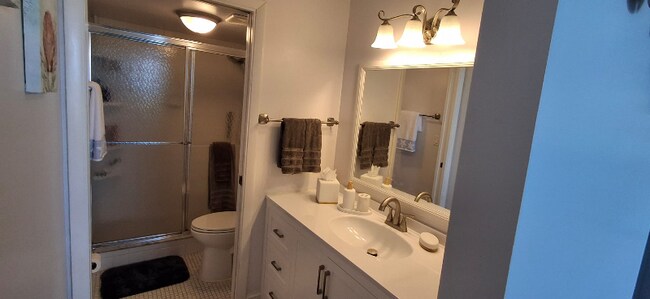 10600 S Ocean Dr in Jensen Beach, FL - Building Photo - Building Photo