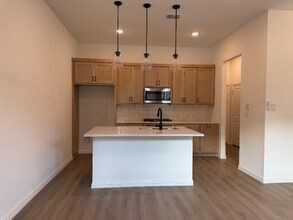 1132 Concan Dr in Plano, TX - Building Photo - Building Photo