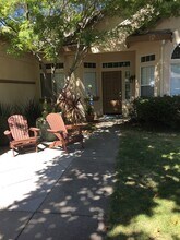 1525 Chadbury Dr in Roseville, CA - Building Photo - Building Photo
