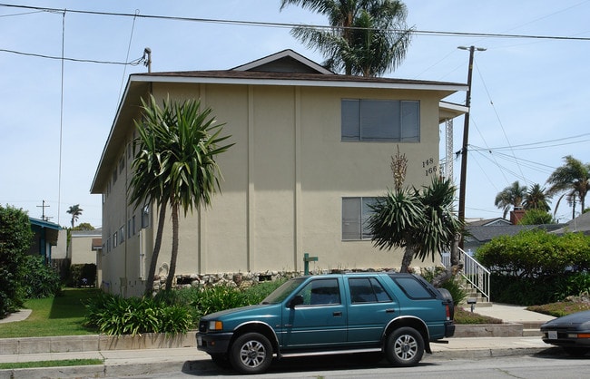 Queen Ann Apartments in Ventura, CA - Foto de edificio - Building Photo