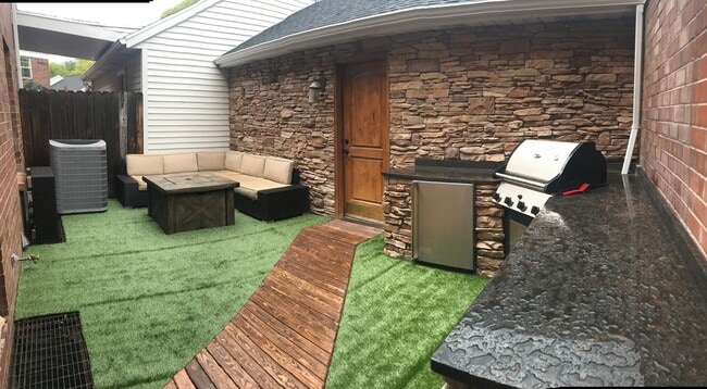 4295 Ivy Ln in Provo, UT - Building Photo - Building Photo