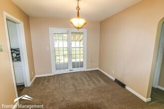 1125 Pomeroy St in Manhattan, KS - Building Photo - Building Photo