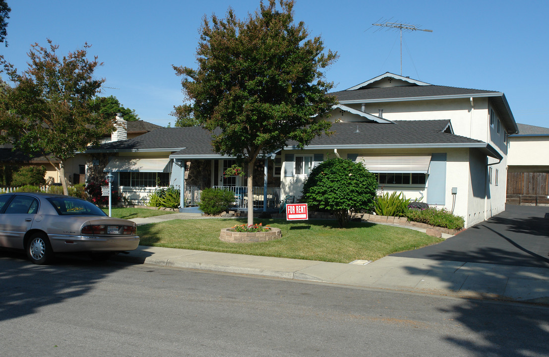 559 Firloch Ave in Sunnyvale, CA - Building Photo